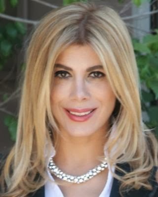 Marta Walsh — Luxury REALTOR, Russ Lyon Sotheby's International Realty